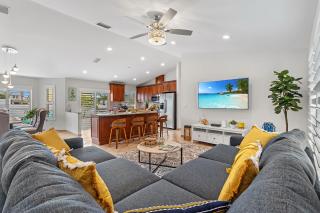 Private Pool｜Near Beach｜Fenced Yard｜Outdoor Living - 5