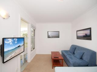 Beachside Shoal Bay Unit 2 - 8