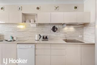 Amazing waterfront location - Soldiers Point - 5