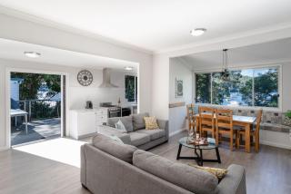 Coal and Candle by Beach Stays - Berowra - 6