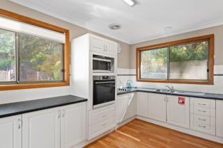 Lentara Street 8 - Fingal Bay - 3