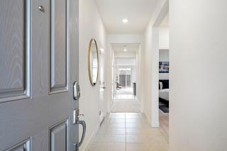 Stylish 4BR Home Nr Golden Eagle Sports Complex - 9