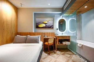 La Opera Saigon Hotel - Ho Chi Minh - 9