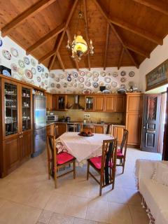 Traditional Villa Christos & Tholos In Chalki - Calchi (Halki) - 1