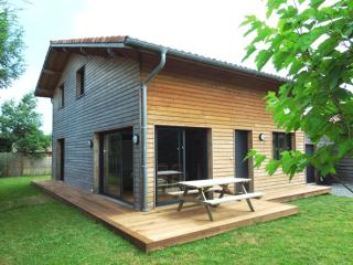 Carolins - Saubion agréable villa en bois dans quartier résidentiel à 400m du bourg de saubion - 0