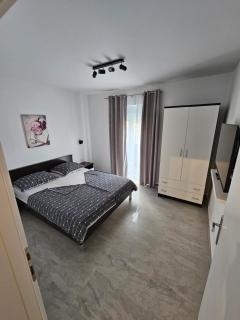 Apartments Miriam Srima - Vodice - 1