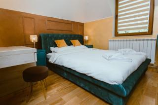 Lakeside Apartment - 1