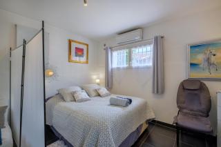 Bas de villa, piscine, 3 étoiles - 5