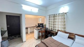 Goshen Inn Suites and Serviced Apartments - Bangalore - 7