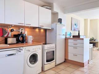 Appartement 2 pièces climatisé avec parking proche plage - FR-1-251-463 - Le Lavandou - 5