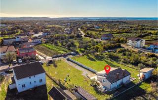 Lovely Home In Galizana With Wifi - Galižana - 3