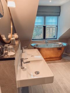 The Swan Hotel and Spa - 9