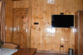 Hotel Royal Hillcrest - Harsil - 8