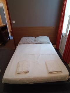 Chambre chez Marie et Didier 1 minute à pied du sanctuaire de Lourdes - Lourdes - 4