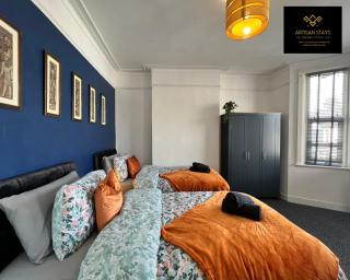 Vintage Vibes By Artisan Stays in Southend-On-Sea I Weekly or Monthly Stay Offer I Pvt Parking I Sleeps 5 - Southend-on-Sea - 5