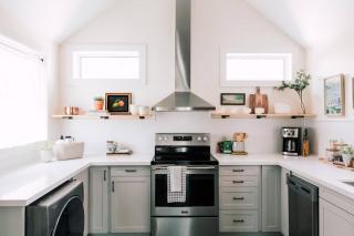 Harbour Main playful century home w private patio - 5