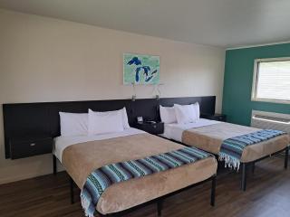 The Cedar Motel - Sandusky - 8