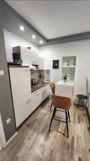Apartments Ella - Makarska - 4
