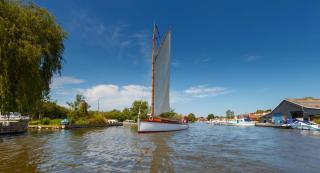 Beautiful 4 Berth Seaside Apartment In Great Yarmouth, Norfolk Ref 99006S - Great Yarmouth - 8