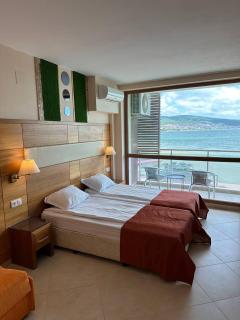 Briz Beach apartments - section B - 0