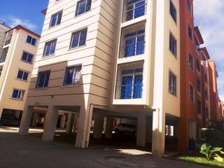 Luxi living spacious and modern apartment - 9