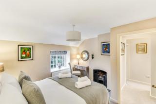Brand Hill Cottage with Hot Tub - 3