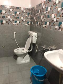 Tirumala Elite Homestay (near Railway station & Bustand) - 3