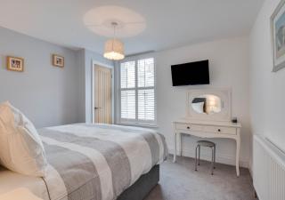 Surgery House - Staithes - 4