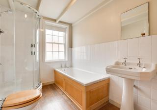 Storm Cottage - Robin Hood's Bay - 2