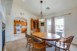 Flagstaff Home with Hot Tub and Mountain Views - Elden Pueblo - 4
