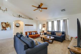 Flagstaff Home with Hot Tub and Mountain Views - Elden Pueblo - 5