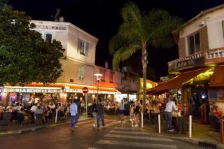 Cosy holidays - beach, bars & food at 10min walk - Antibes - 2