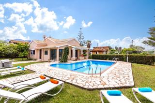 Villa Almyros by Villa Plus - Almiros Beach - 7