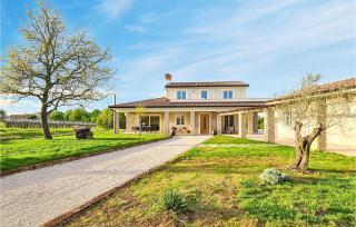 3 Bedroom Cozy Home In Buje - Buje - 9