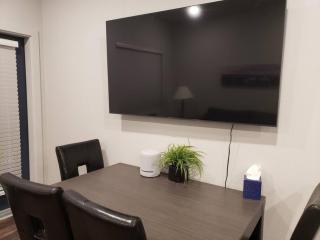 Monument Resort like amenities with King bd Qn bd Garage Fast WiFi Sleeps - Monument - 5