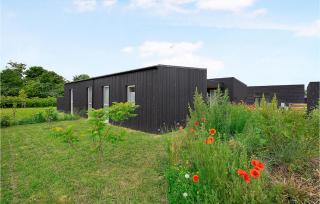 3 Bedroom Stunning Home In Odder - Odder - 1
