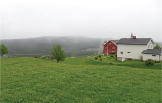 Gorgeous Home In Svingvoll With Wifi - 2
