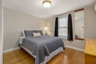 The Brew House - 2nd Floor Private Apartment - 4