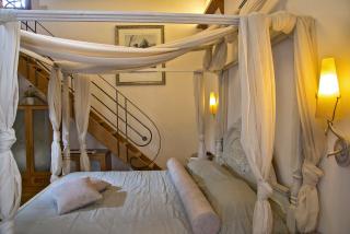 Ionas Boutique Hotel - 4