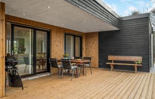 Stunning Home In Fårvang With Wifi - 7