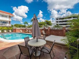 Intracoastal Oasis in a Prime Area w Pool and BBQ - Fort Lauderdale - 9