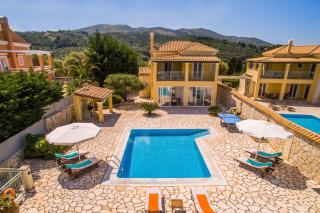 Villa Petrosa by Villa Plus - Ágios Stéfanos - 5