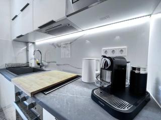 James - 2BR in the Heart of Ancient Athens - Athens - 3