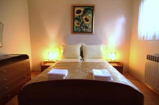 Le Petit Prince Guesthouse Free Parking - Sarajevo - 7