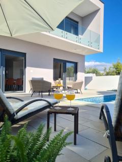 Villa Lang - a beach house - Privlaka - 8