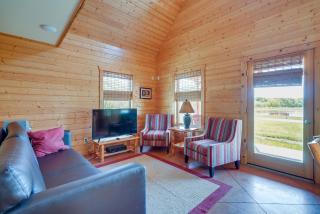 Lakefront Vacation Rental with Patio and Grill! - 4