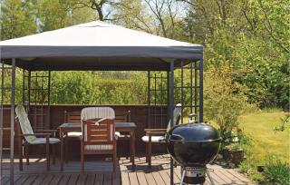 3 Bedroom Cozy Home In Fårvang - 9