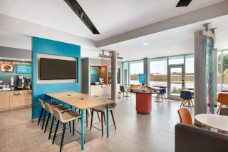 avid hotels - Tulsa Hills - Tulsa - 2