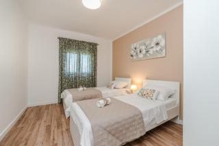 Family friendly house with a swimming pool Privlaka, Zadar - 21280 - 4