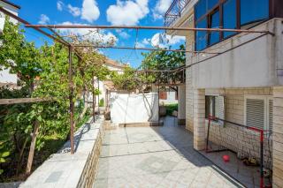 Apartments with a parking space Trogir - 20874 - Trogir - 3